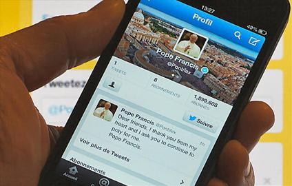 “Followers” Twitter Paus Fransiskus tembus 10 juta orang thumbnail