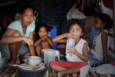 Lebih dari 700 juta orang hidup dalam kemiskinan ekstrem, kata Duta Besar Vatikan untuk PBB