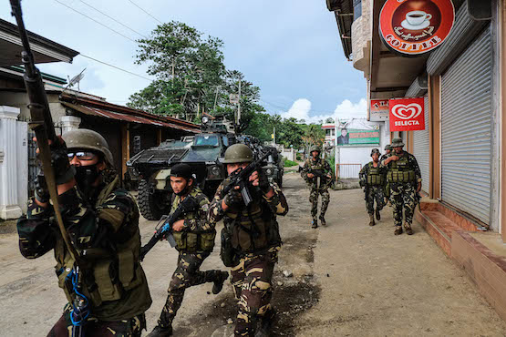 Pemimpin tarekat religius Filipina mendesak agar darurat militer diakhiri