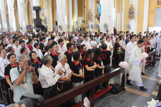 Gereja menghimbau wartawan Katolik Vietnam agar tidak perlu takut