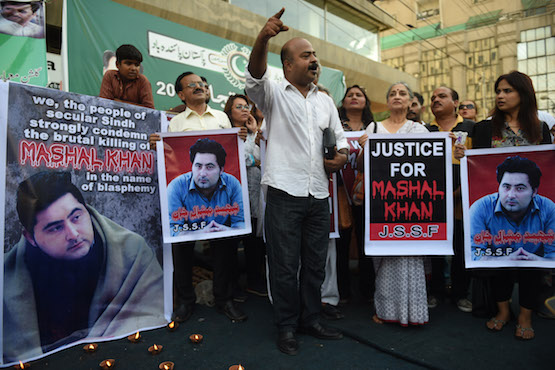 Pakistan Menjatuhkan  Hukuman Mati pada  Pembunuh “Penghujat Agama”