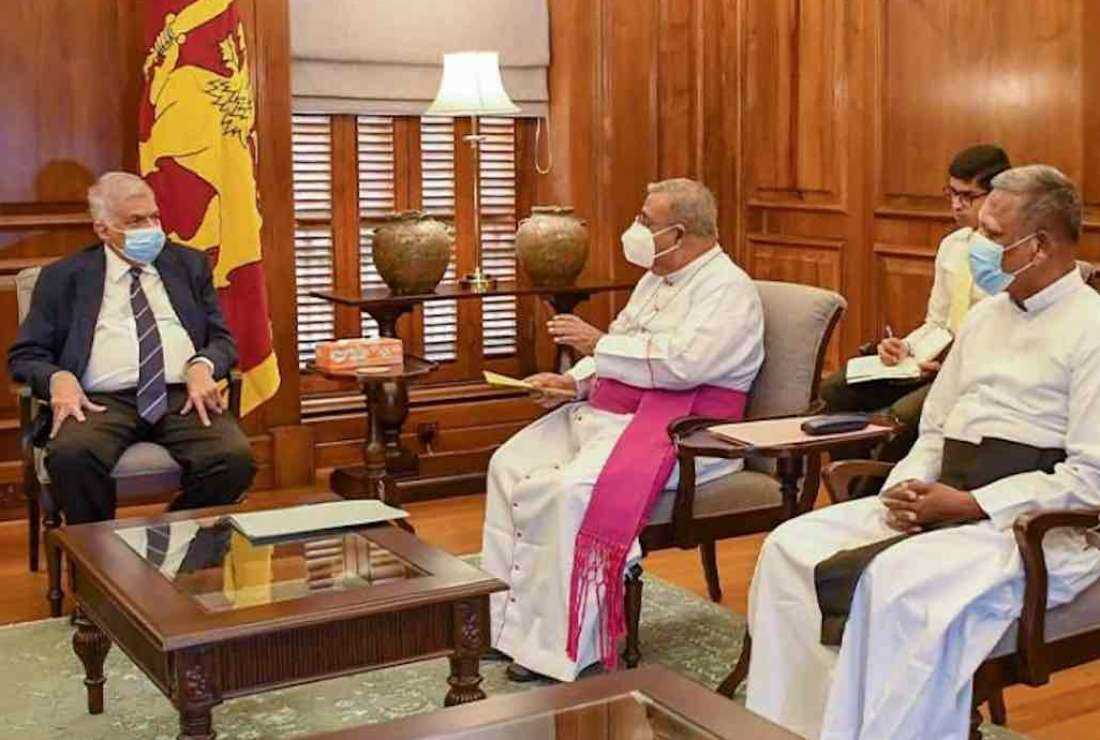 Presiden Sri Lanka bantu menyelesaikan beberapa masalah yang dihadapi Gereja