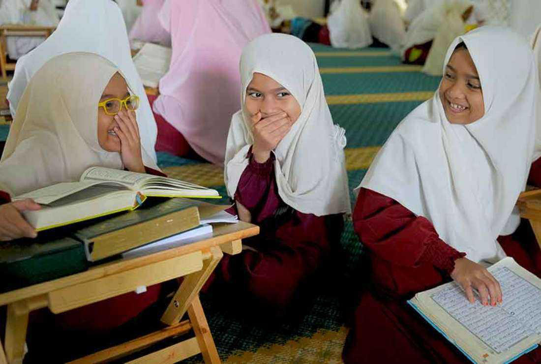 Para uskup desak pemerintah Malaysia untuk menjauhkan anak-anak dari geopolitik