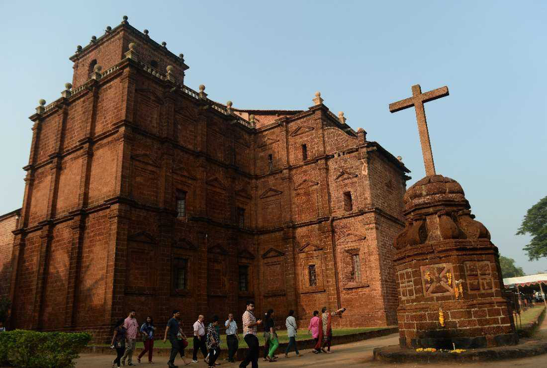 Tempat ziarah  Goa Lama menarik ribuan orang di India
