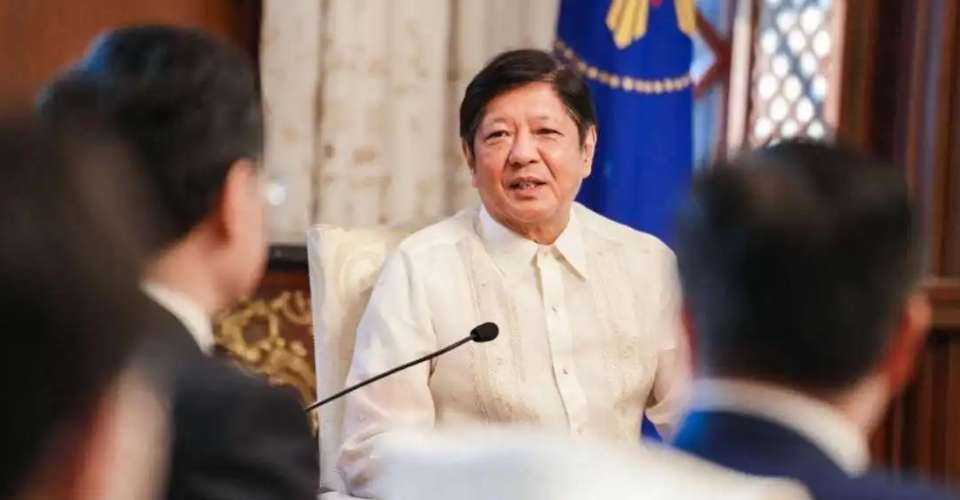 Marcos termasuk 100 orang berpengaruh oleh TIME sebagai keputusan kontroversial